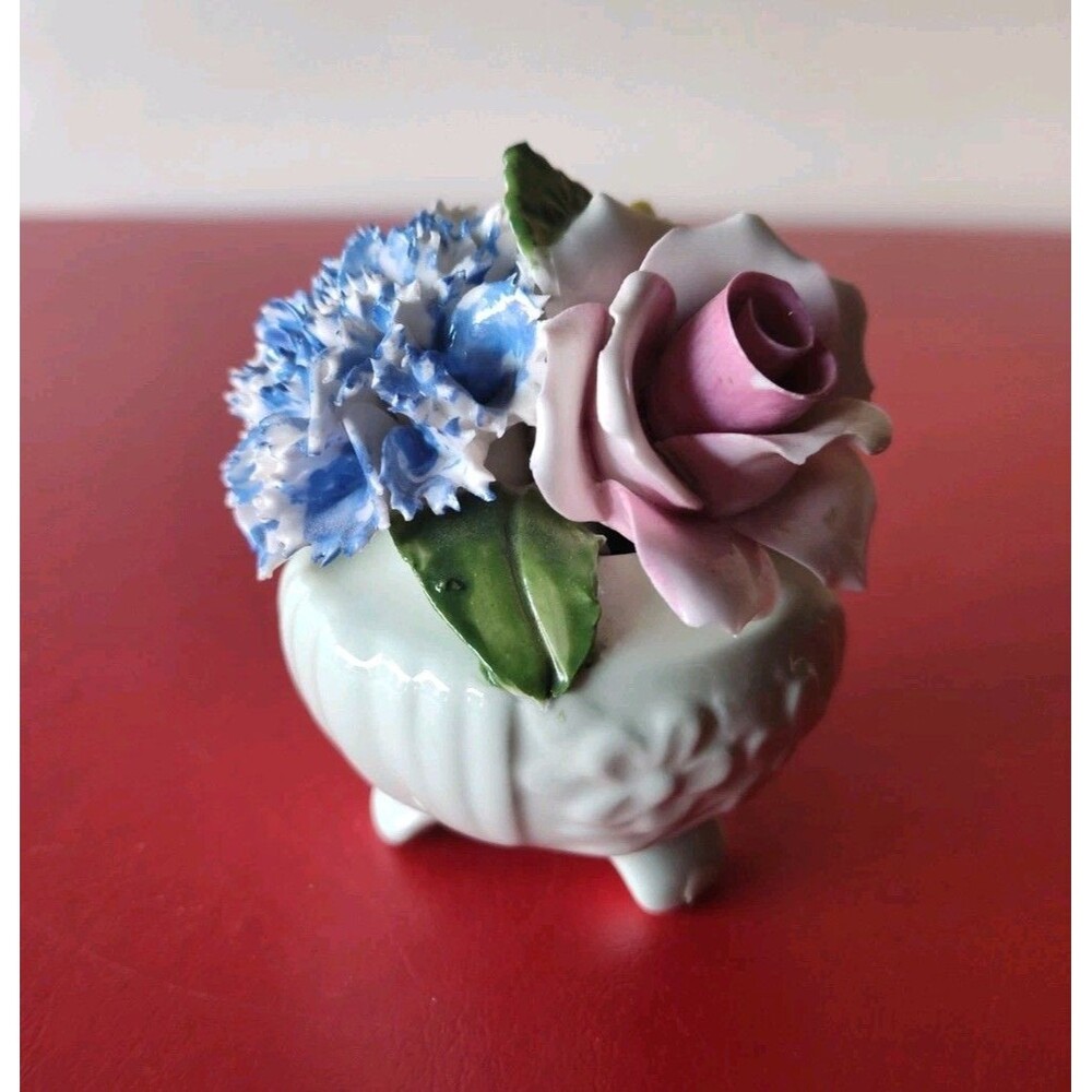 Vintage Radnor Bone China Flowers Bouquet England Footed Vase Hand Made